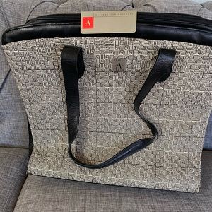 NWOT women’s briefcase
